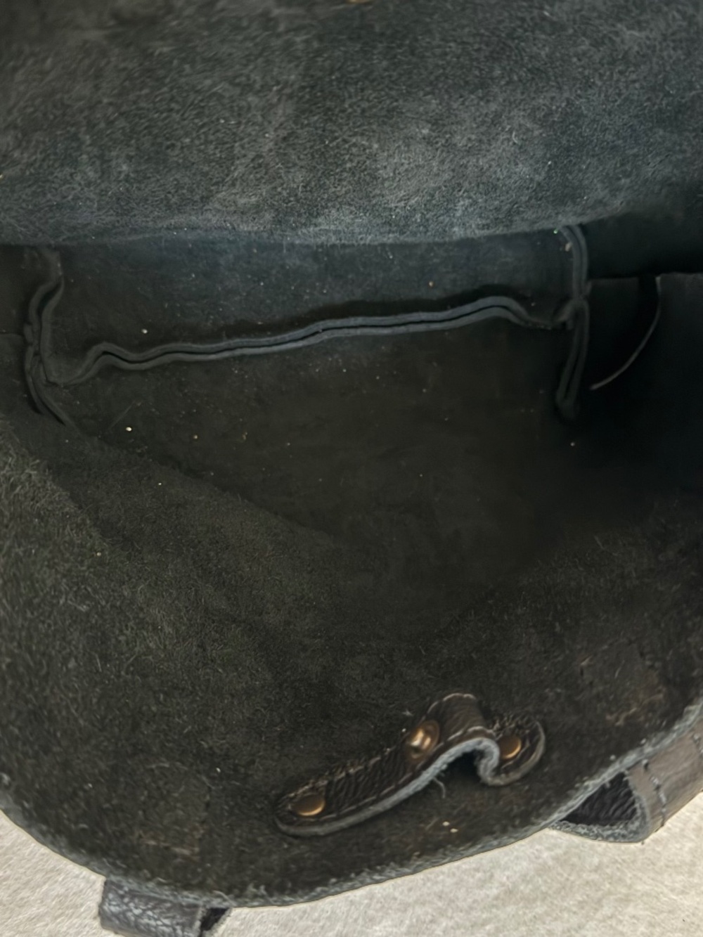 EUC Portland Leather Goods PLG Pebbled Black Mini Crossbody Classic - Picture 6 of 14